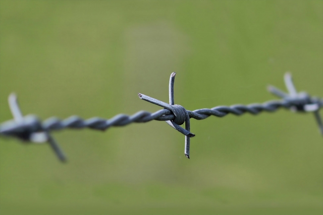 izmir dikenli jileti tel çit sistemleri